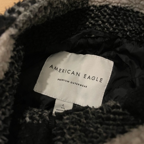 Sherpa Jacket - Picture 4 of 4